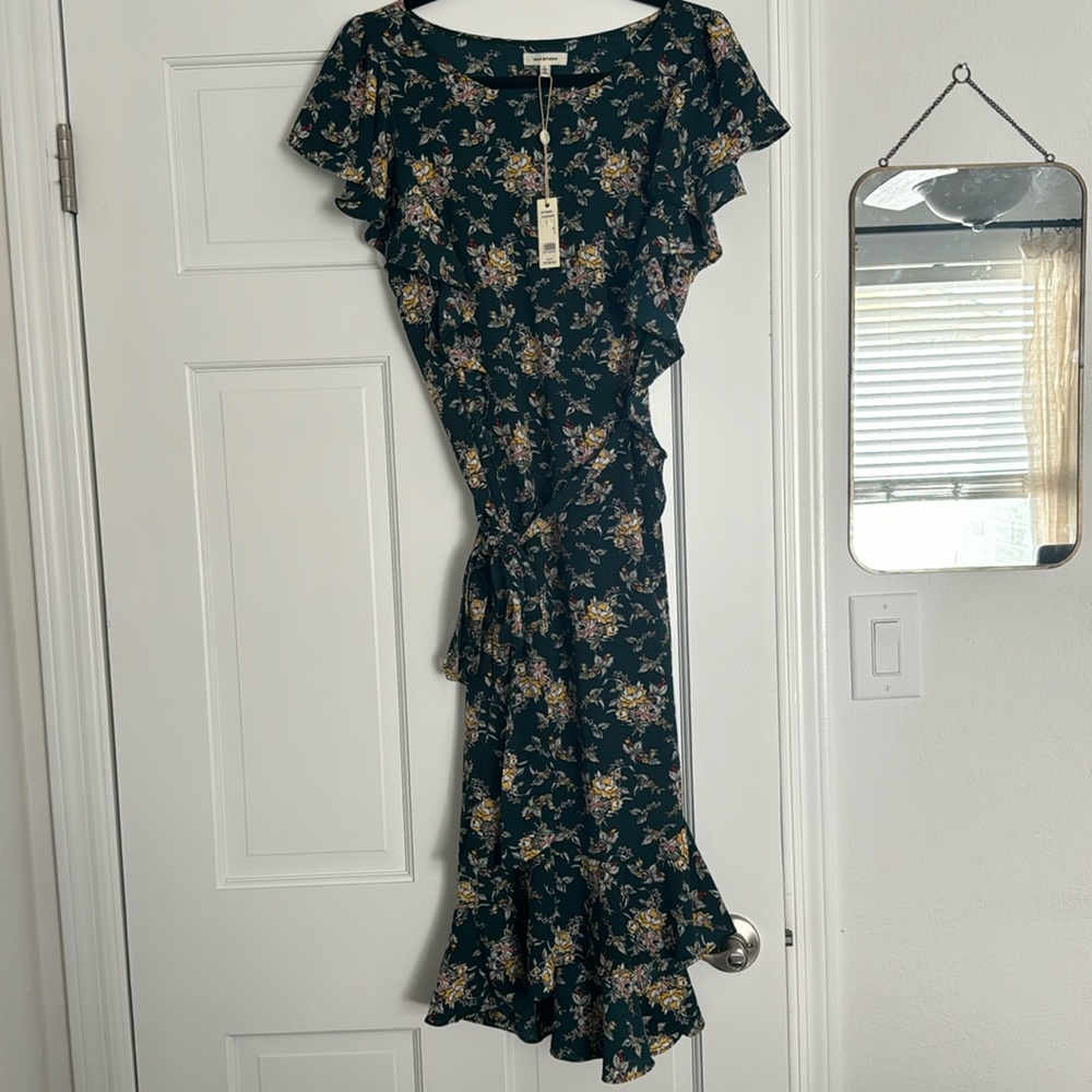 Green Midi Dress! Never worn